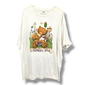 Vintage A Mothers Love Teddy Bear Birdhouse Graphic‎ T-Shirt 2XL White